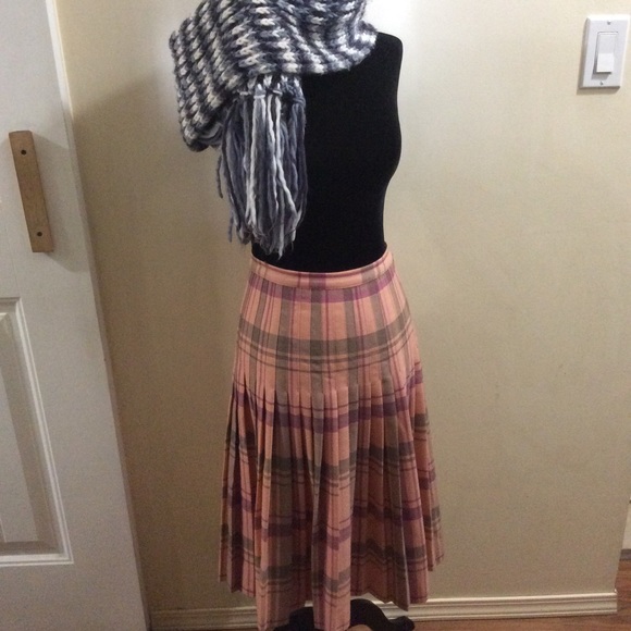 💖Vintage pure virgin wool pleated plaid skirt💖 - Picture 3 of 11